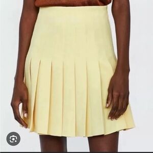 Yellow pleated skirt zara small